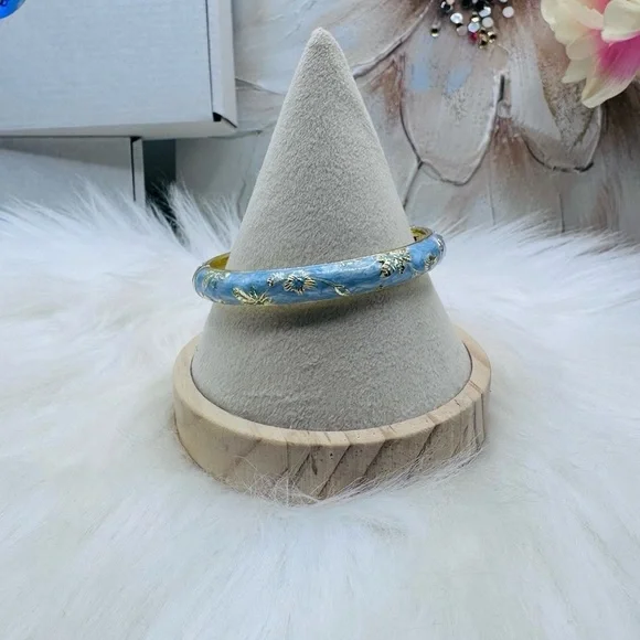 Set of Two Floral Enamel Bangles Pale Pink & Blue - Picture 6 of 7